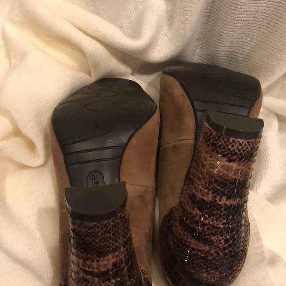 NWOT Andrew Geller Suede & Lizard/Snakeskin Heels - Picture 4 of 7